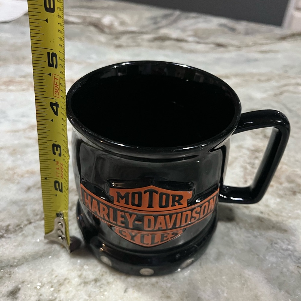 Harley-Davidson Black and Orange Emblem Mug - Picture 5 of 6